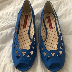 Adorable retro open toed wedges-NWOT
